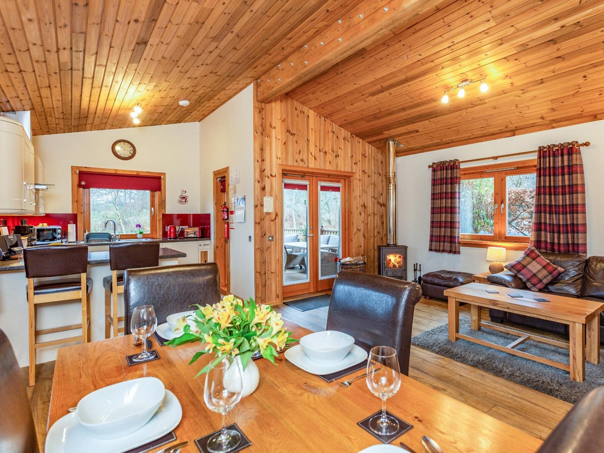 Burnside Lodge Torlundy  ภายนอก รูปภาพ